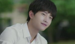 电视剧微微一笑很倾城全集,甜蜜校园恋曲，网络情缘再续传奇